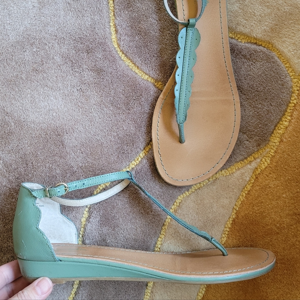 Seychelles thong sandals size 9.5 euc